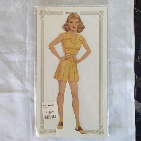 A Birds Eye View Of My Closet 🕊️ - Picture 7 of 14